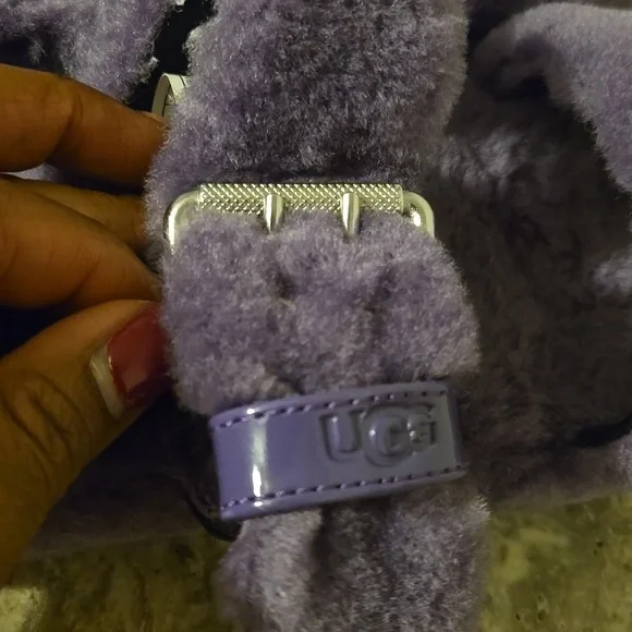 UGG Purple Fuzzy Slippers - Picture 5 of 8
